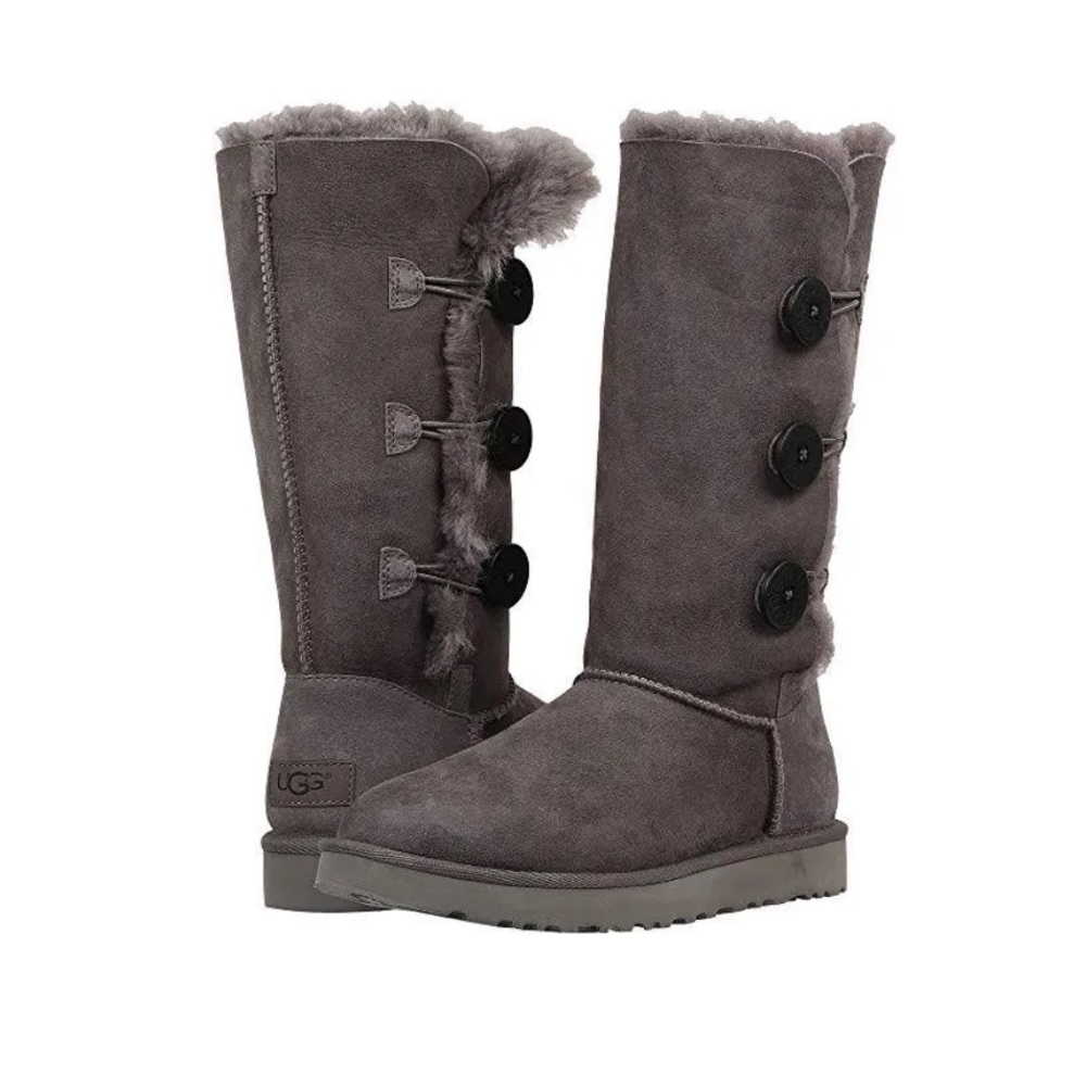 UGG Australia Bailey Button Triplet Grey - Women’s/Girl’s Size 5